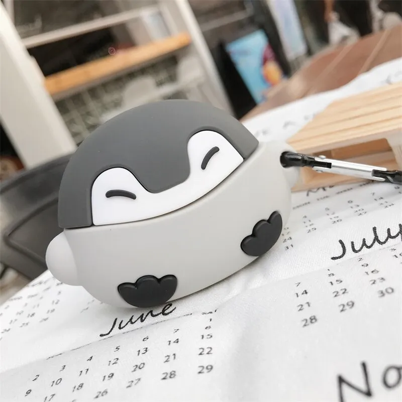 Airpods Case Scuba little shark & pinguin